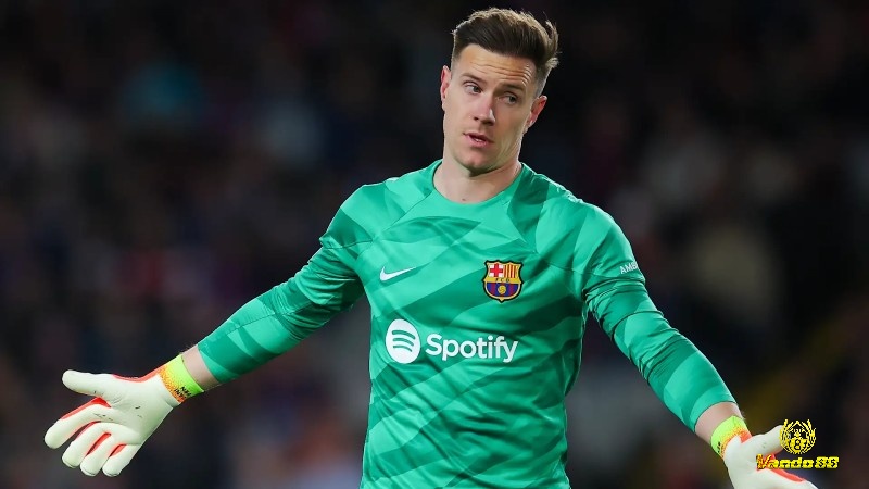 Ter Stegen là chốt chặn vững chắc với phong độ cản phá ấn tượng
