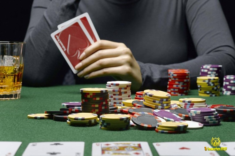Cách đọc bài Poker với kỹ thuật cơ bản