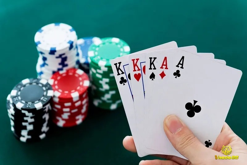 Các chiến thuật áp dụng thứ tự bài Poker trong trò chơi cho tân thủ