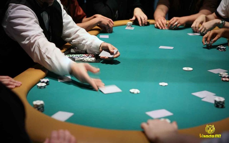 Nắm vững cấu trúc giải đấu giúp người chơi đưa ra những chiến thuật poker tournament hay